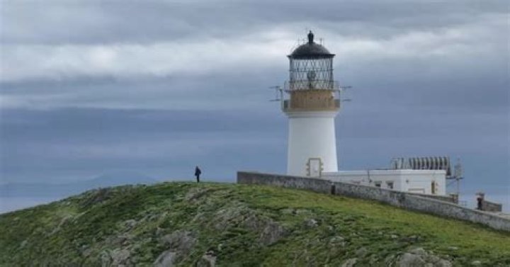 Can you visit eilean mor?