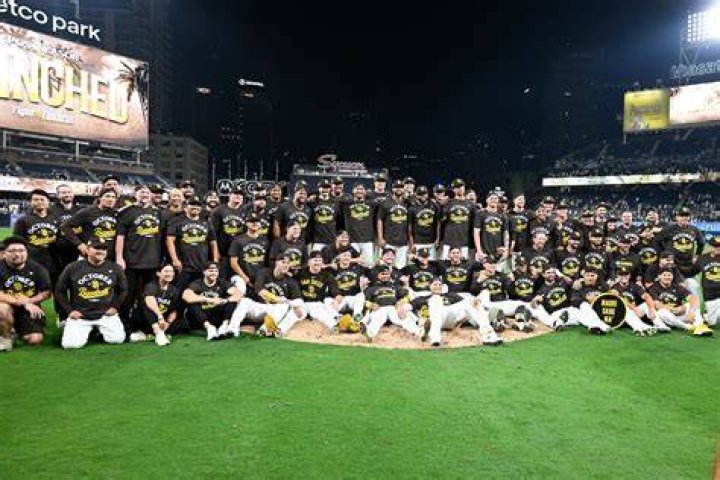 How can baltimore clinch playoff spot?