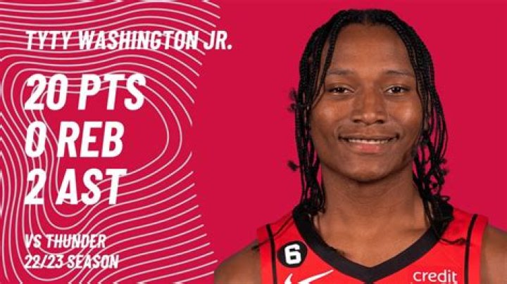How tall is tyty washington?